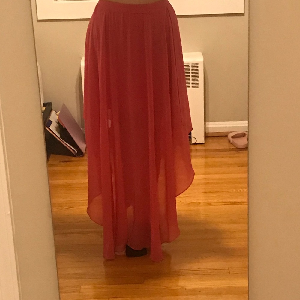 Pink skirt. - Picture 2 of 5